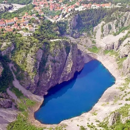 In Imotski With Swimming Pool Ferienhaus *